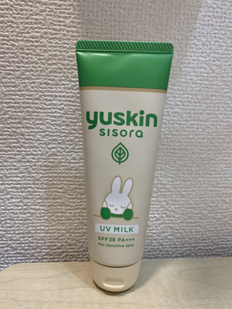 ユースキン シソラ UVミルクの容器写真(表面)