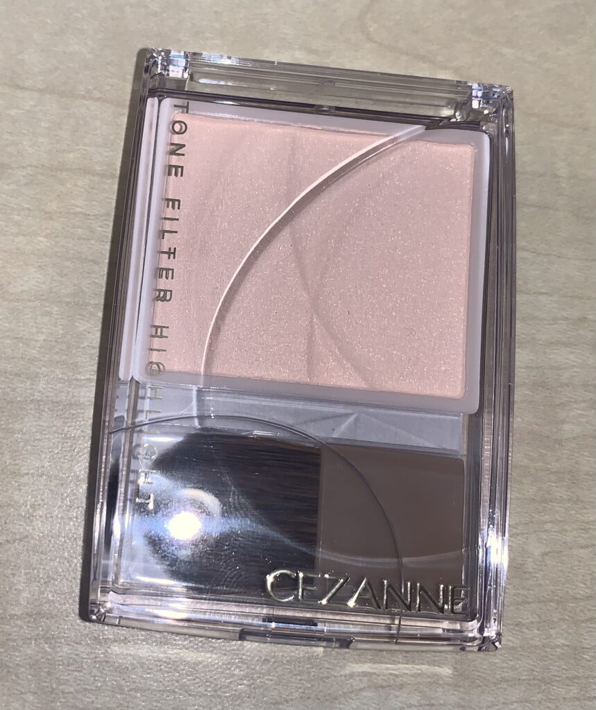 セザンヌトーンフィルターハイライト パッケージ