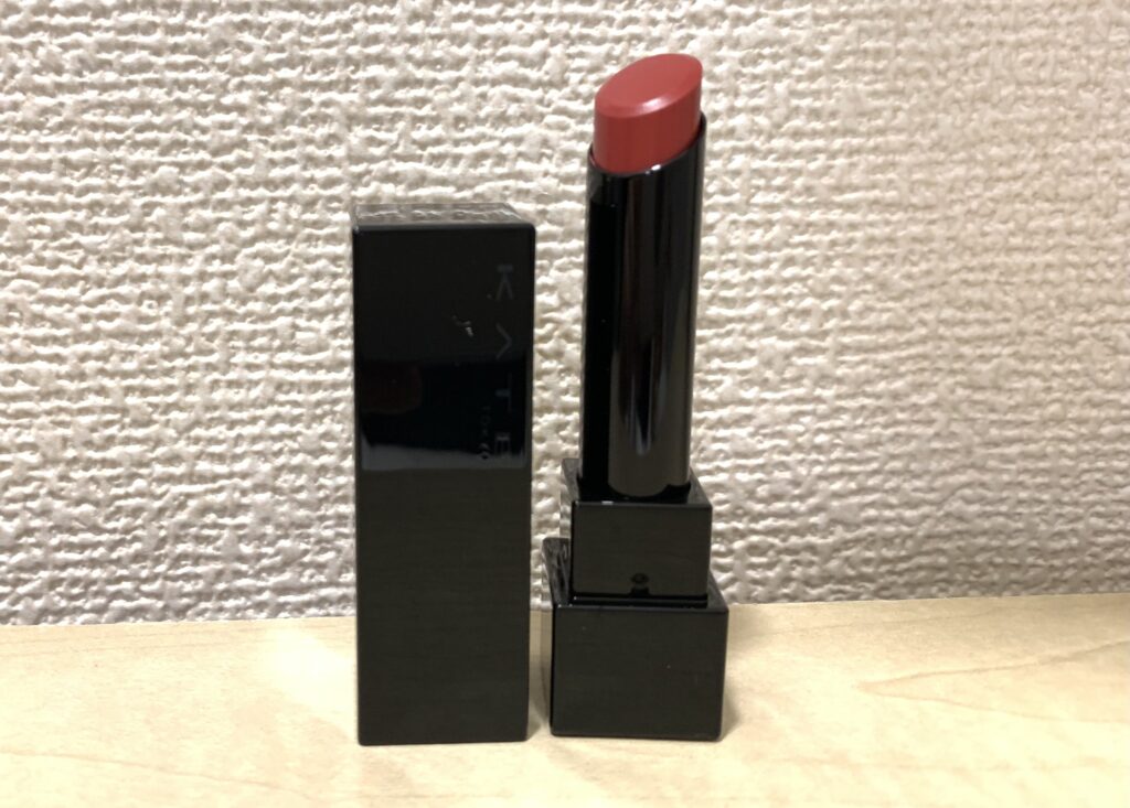 リップモンスター 02ピンクバナナ 写真