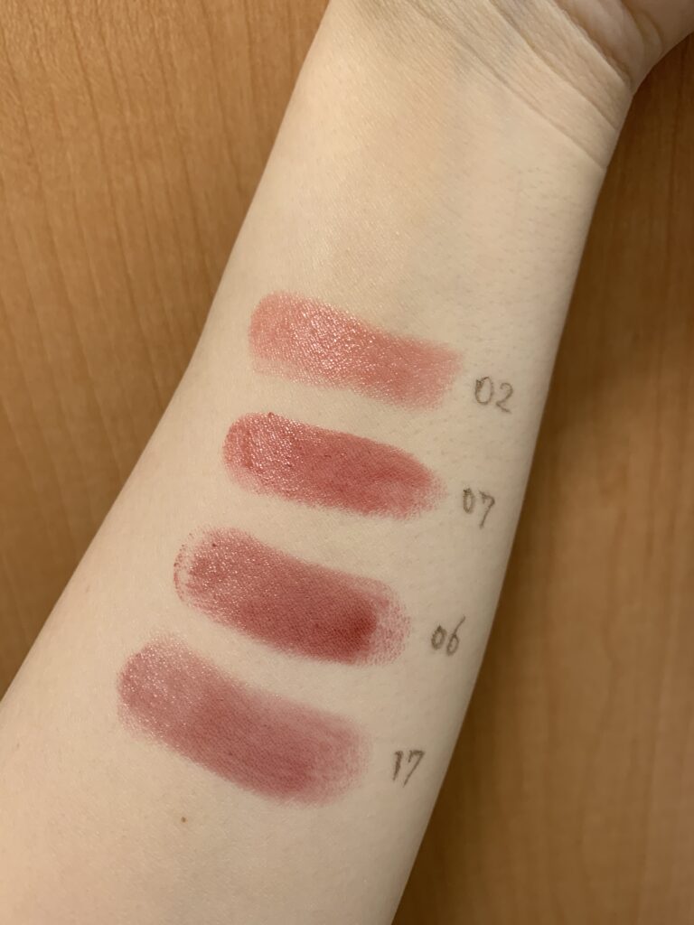 リップモンスター カラー比較写真(腕スウォッチ+フラッシュなし)